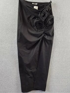 Black Floral-Accent Pencil Skirt for Women